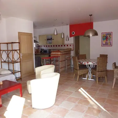 Au Bon Vivre Apartment Vives